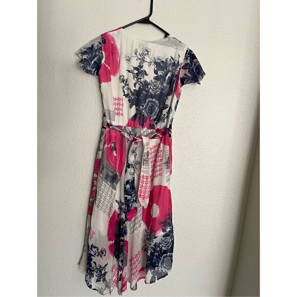 Zola Earthly Fashions Dress - Picture 2 of 6